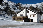 Da San Simone-Baita del Camoscio al Passo di Tartano con neve l'8 dicembre 07